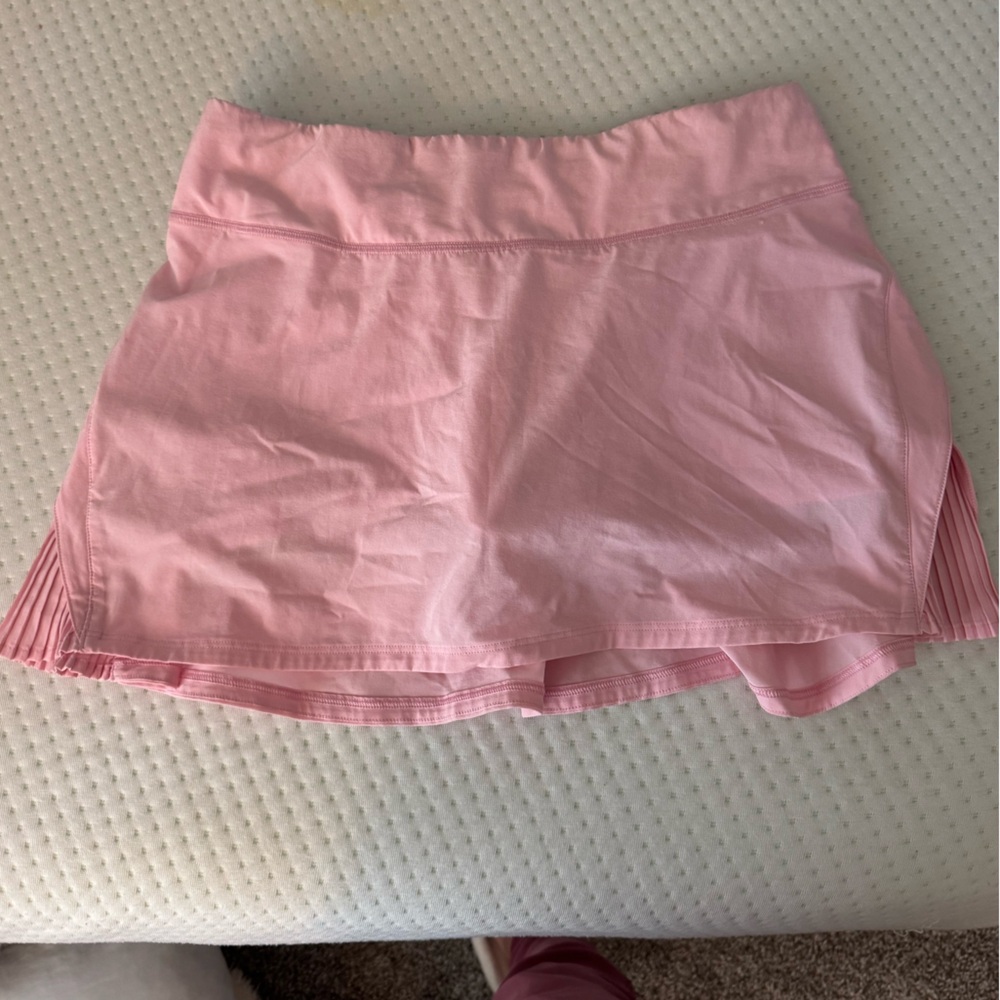 Lululemon Play off the Pleats Skirt in Miami Pink